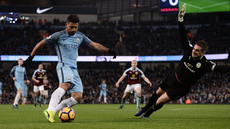 Soi kèo Burnley - Man City