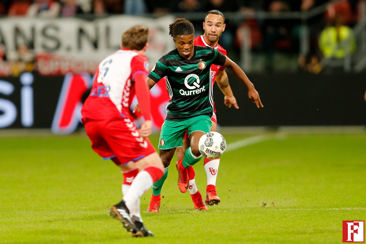 Soi kèo Feyenoord - Utrecht