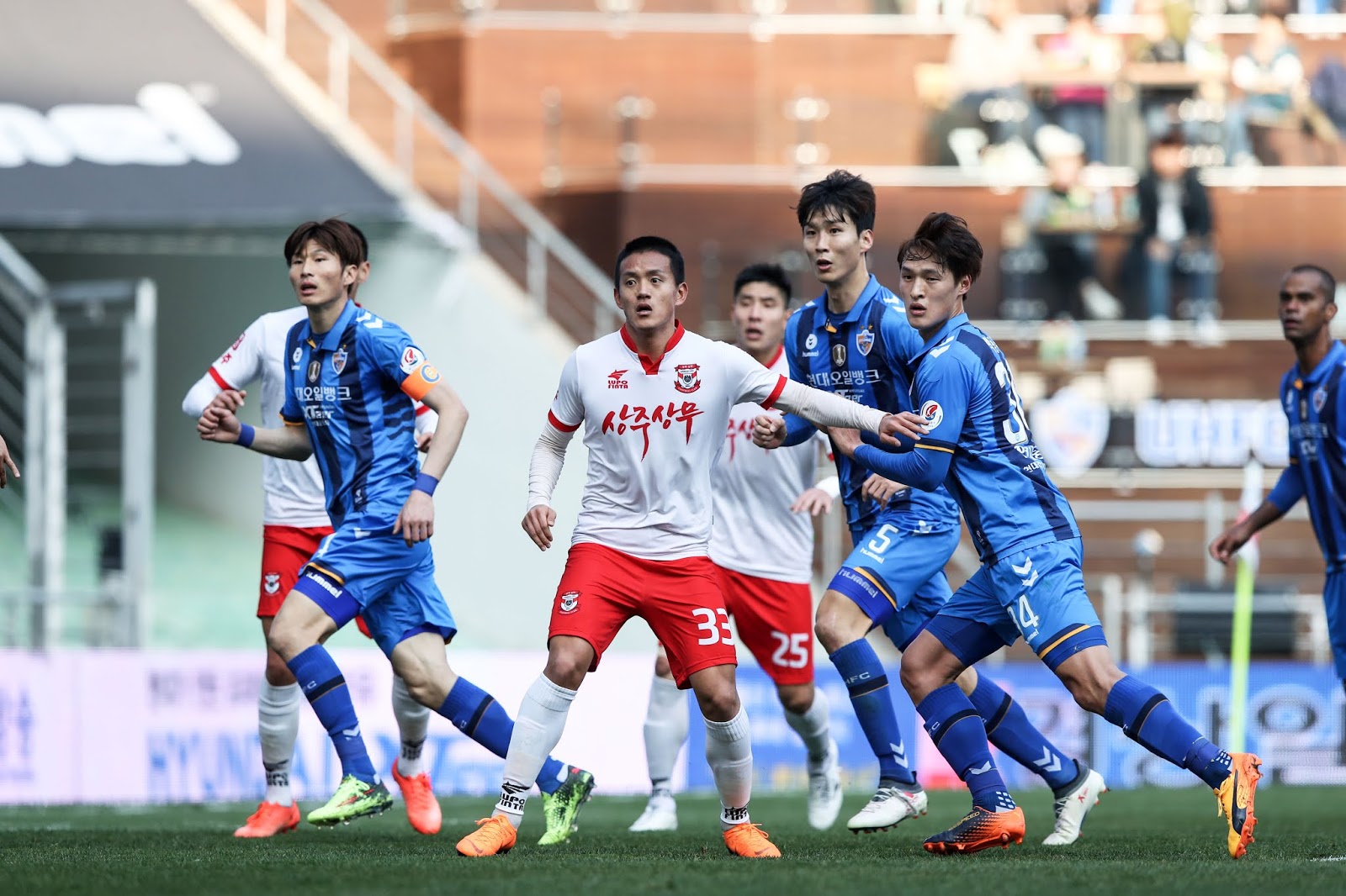 Soi kèo Sangju Sangmu - Jeju United