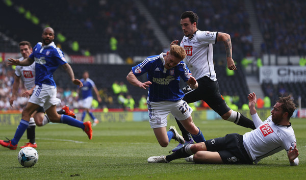 Soi kèo Derby County – Ipswich