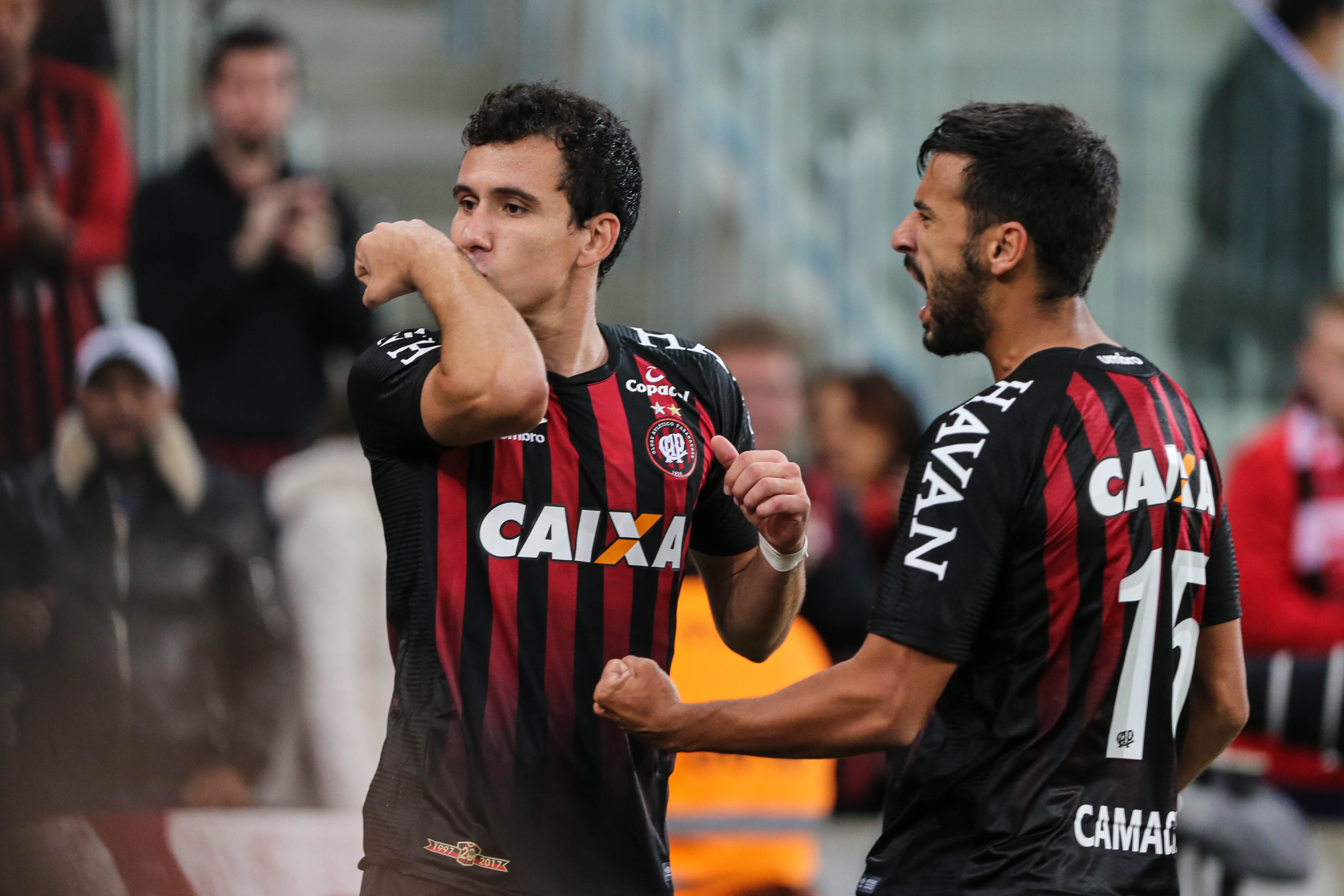 Soi kèo Vasco da Gama - Atletico Paranaense