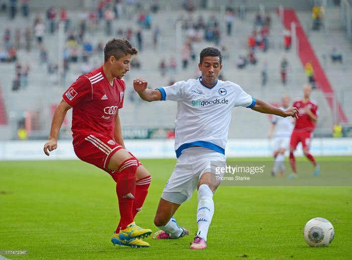 Soi kèo Bielefeld - Ingolstadt, 23h30 ngày 27/10