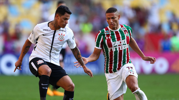 Soi kèo Corinthians - Fluminense, 06h45 ngày 16/11