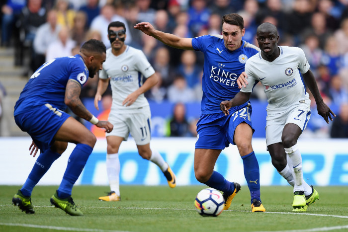 Chelsea sẽ khoét vào cánh phải Leicester