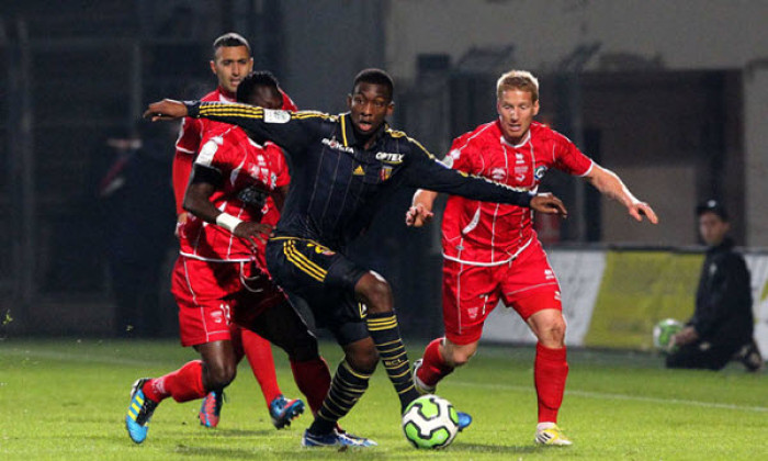 Soi kèo Gazelec Ajaccio – Nimes, 01h00 ngày 24/1