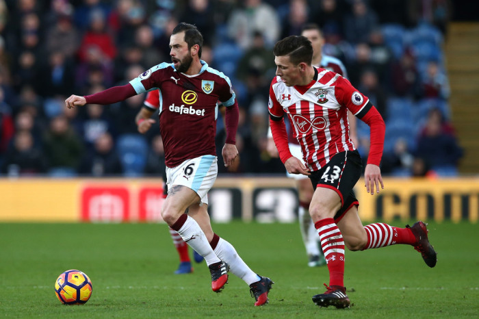 Soi kèo Burnley - Southampton, 22h00 ngày 24/2