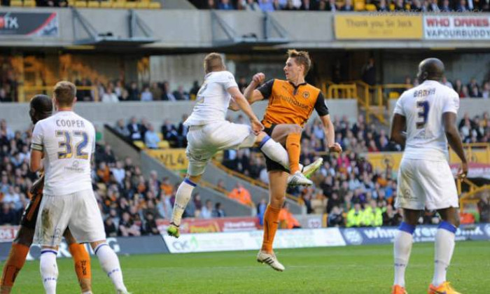 Soi kèo Leeds – Wolverhampton, 02h45 ngày 08/3