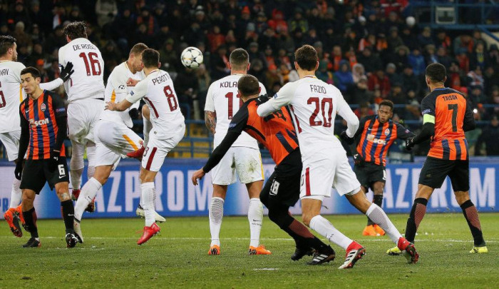 Soi kèo Roma - Shakhtar Donetsk, 02h45 ngày 14/3