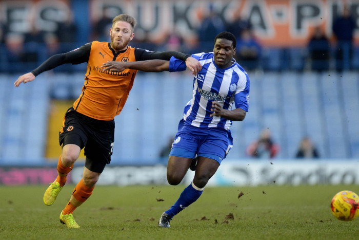 Soi kèo Wolverhampton – Reading, 02h45 ngày 14/3