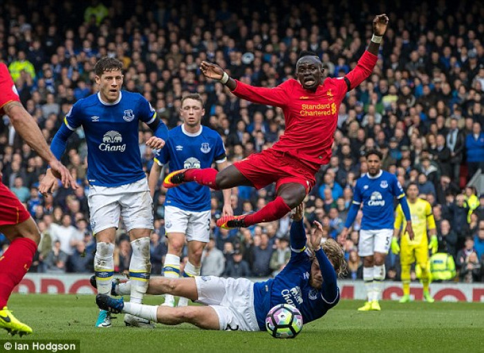 Soi kèo tài xỉu Everton - Liverpool ngày 7/4: Đừng mong nhiều bàn thắng