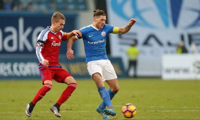 Soi kèo Paderborn - Holstein Kiel, 00h30 ngày 10/11