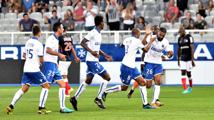 Soi kèo Chateauroux - Valenciennes, 02h00 ngày 19/1