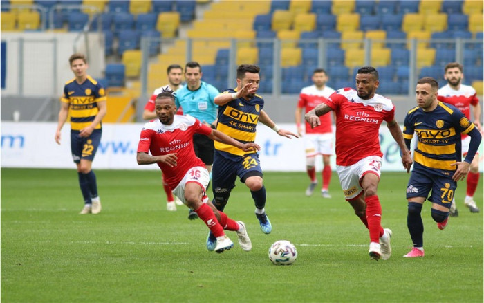 Soi kèo, dự đoán Antalyaspor vs Ankaragucu, 00h00 ngày 24/12 - VĐQG Thổ Nhĩ Kỳ