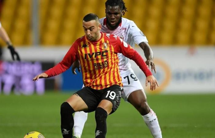 Soi kèo, dự đoán Benevento vs Monza, 02h30 ngày 14/1 - Hạng 2 Ý