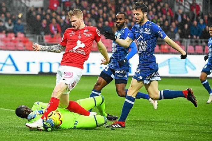 Soi kèo, dự đoán Brest vs Troyes, 21h00 ngày 13/2 - VĐQG Pháp