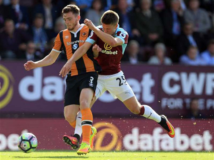 Soi kèo, dự đoán Burnley vs Hull, 01h45 ngày 17/8 - Hạng Nhất Anh