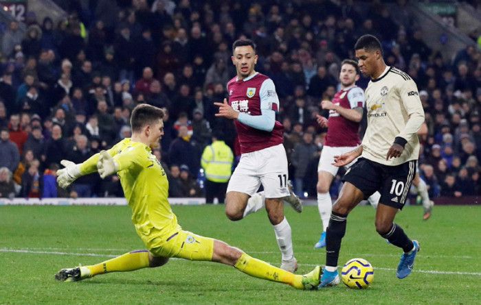 Soi kèo, dự đoán Burnley vs MU, 03h00 ngày 9/2 - Ngoại hạng Anh