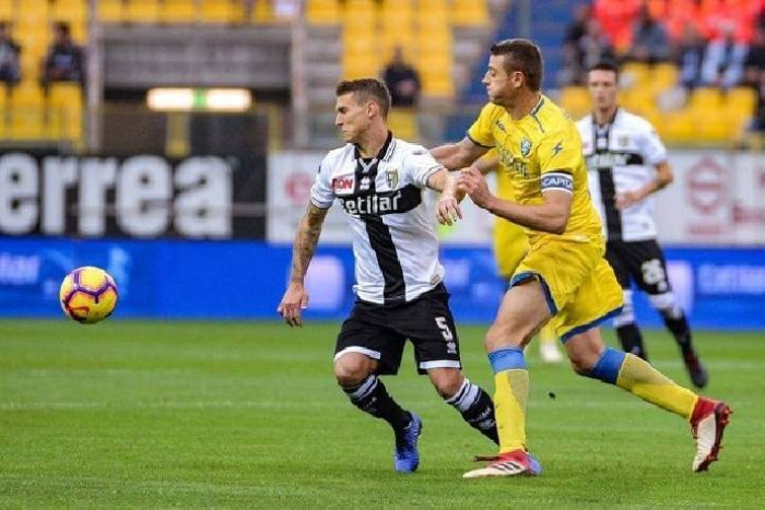 Soi kèo, dự đoán Reggina vs Frosinone, 21h00 ngày 8/12 - Hạng 2 Italia