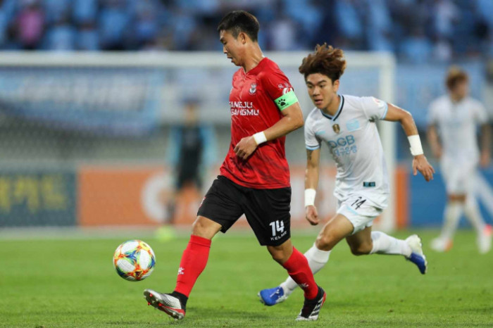 Soi kèo, dự đoán Gimcheon Sangmu vs Suwon Bluewings, 13h00 ngày 22/10 - K-League