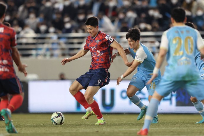 Soi kèo, dự đoán Gimcheon vs Suwon, 17h30 ngày 9/7 – K League