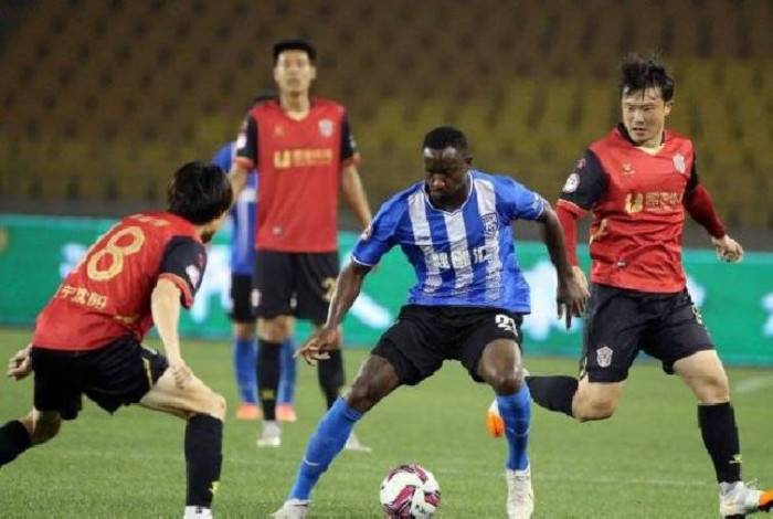 Soi kèo, dự đoán Guangzhou FC vs Wuhan Three Towns, 16h30 ngày 30/6 - VĐQG Trung Quốc