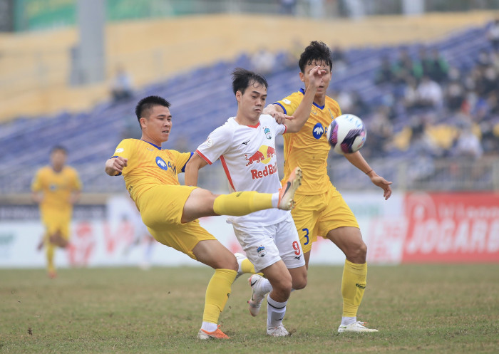 Soi kèo, dự đoán HAGL vs SLNA, 18h00 ngày 14/10 - V League