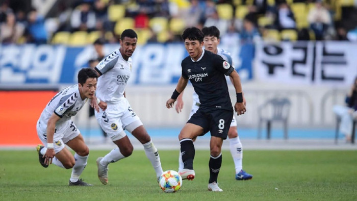 Soi kèo, dự đoán Seongnam vs Suwon, 17h00 ngày 28/8 - K-League