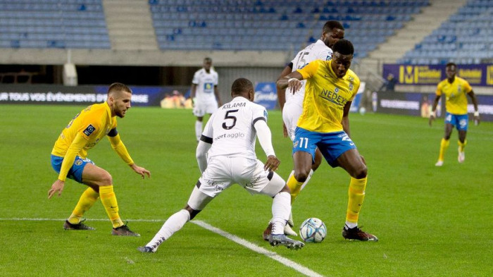 Soi kèo, dự đoán Sochaux vs Pau, 03h00 ngày 4/12 - Ligue 2