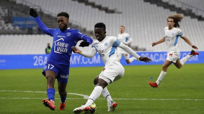 Soi kèo, dự đoán Strasbourg vs Troyes, 21h00 ngày 2/1 - Ligue 1