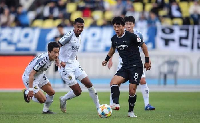 Soi kèo, dự đoán Suwon Bluewings vs Seongnam, 17h00 ngày 14/5 - K-League