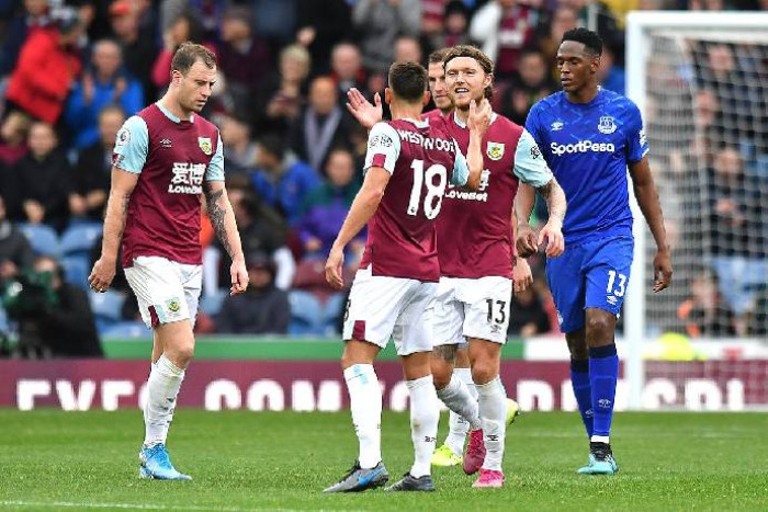 Soi kèo phạt góc Everton vs Burnley, 02h00 ngày 14/9 - Ngoại Hạng Anh