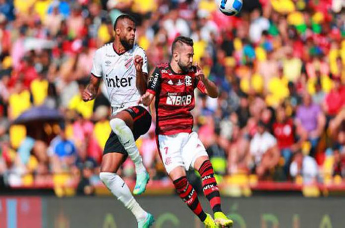 Soi kèo phạt góc Flamengo vs Paranaense, 07h30 ngày 14/9 - VĐQG Brazil