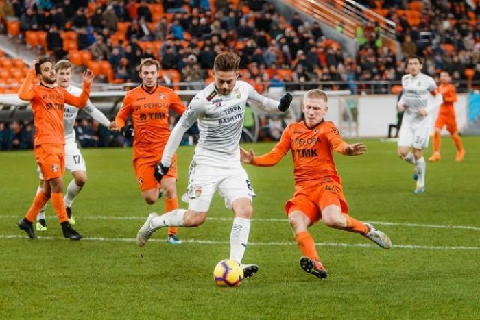 Soi kèo phạt góc Ural vs Krasnodar, 21h30 ngày 25/7 – VĐQG Nga